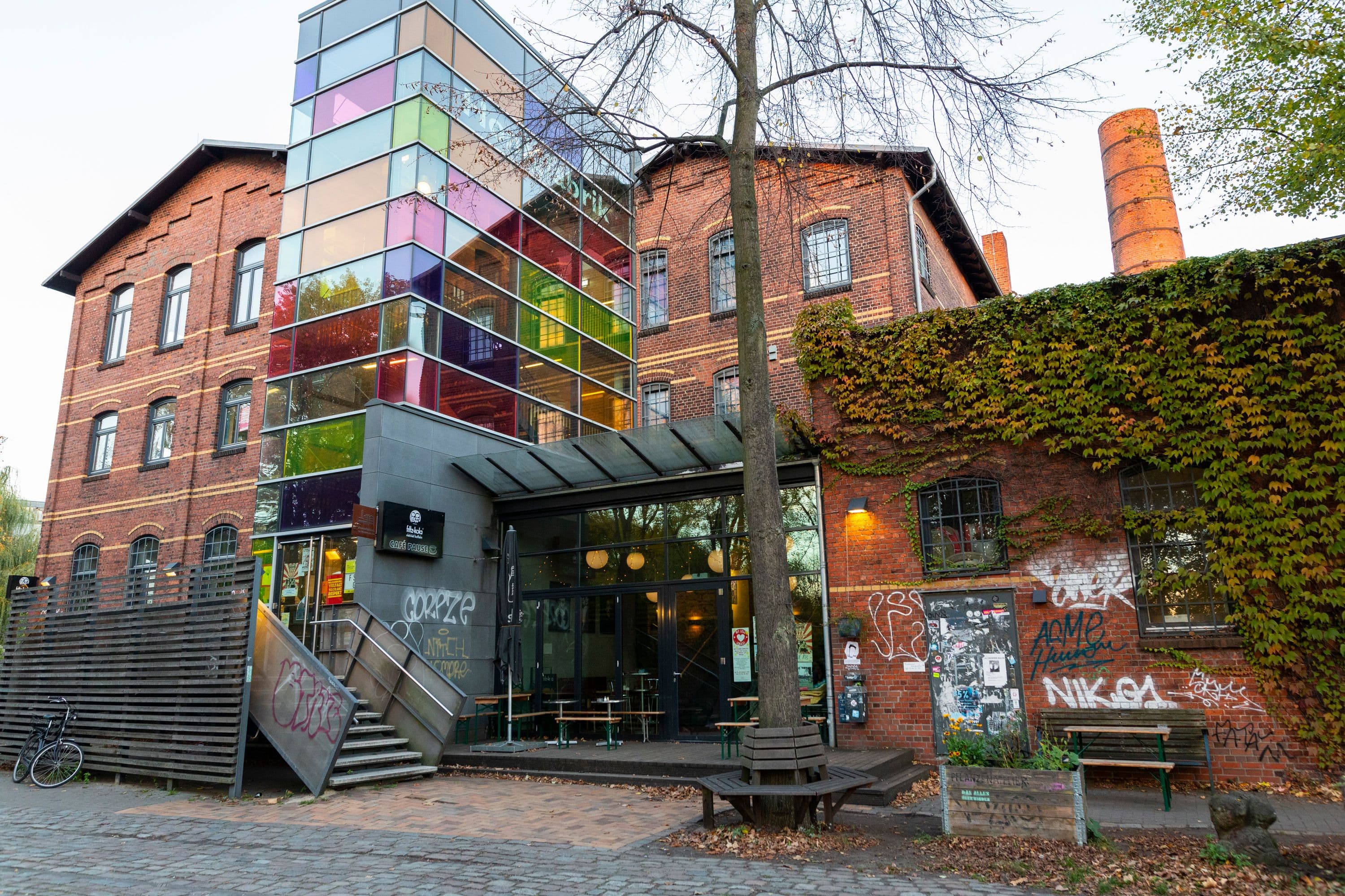 Außenansicht der Honigfabrik