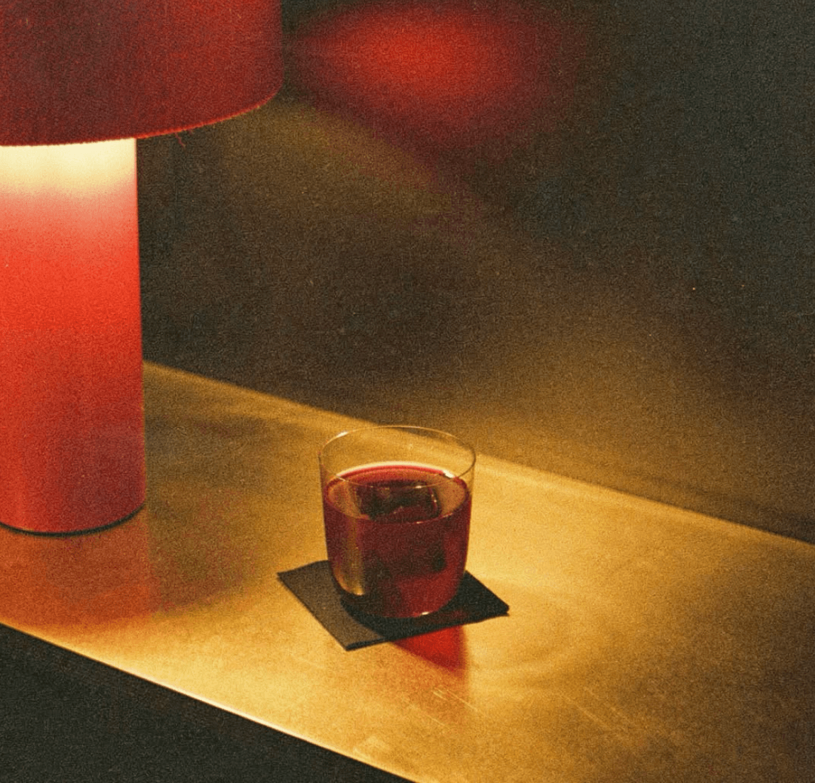 Cocktail mit Lampe