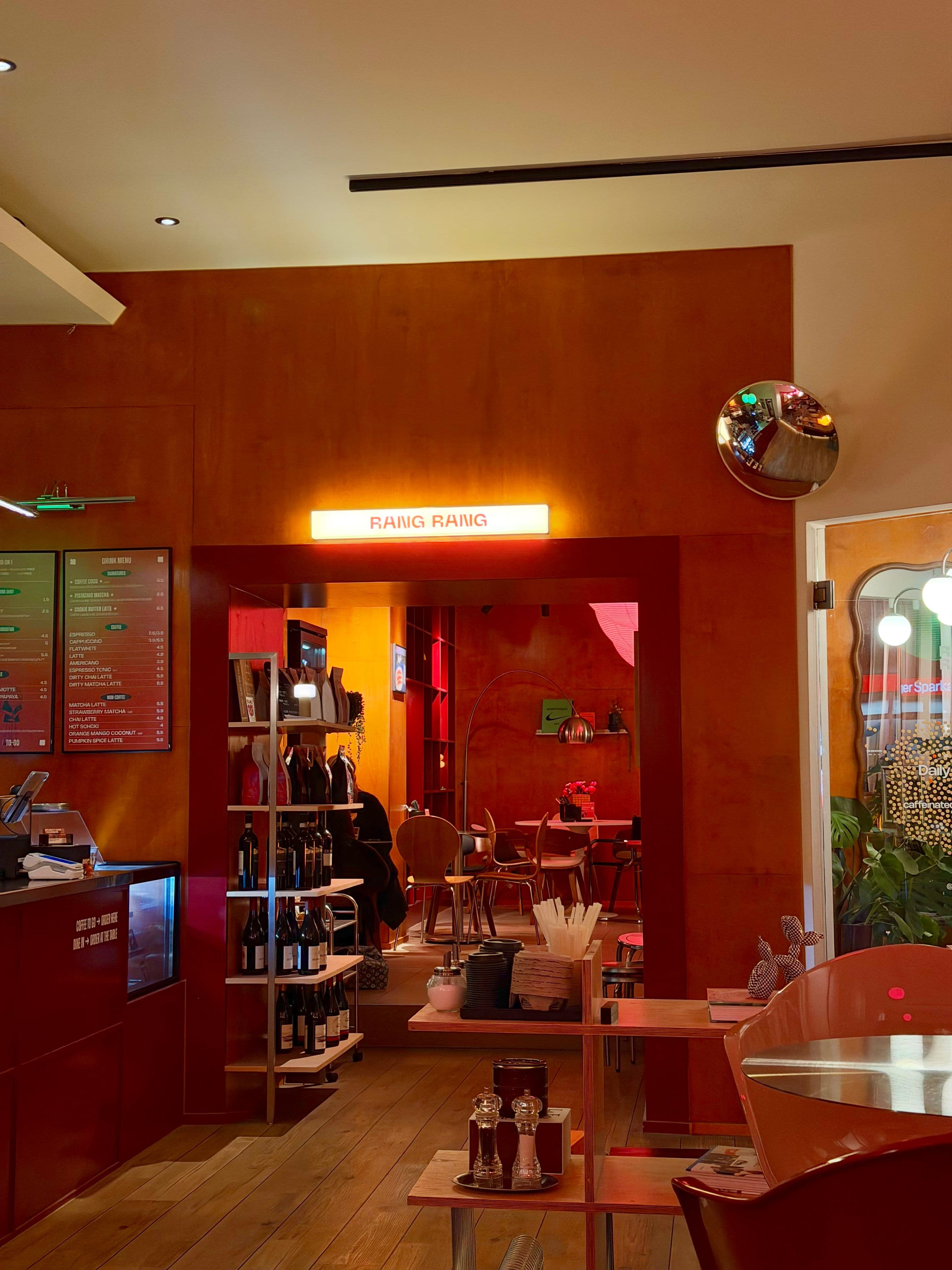Innenraum der rang rang Bar