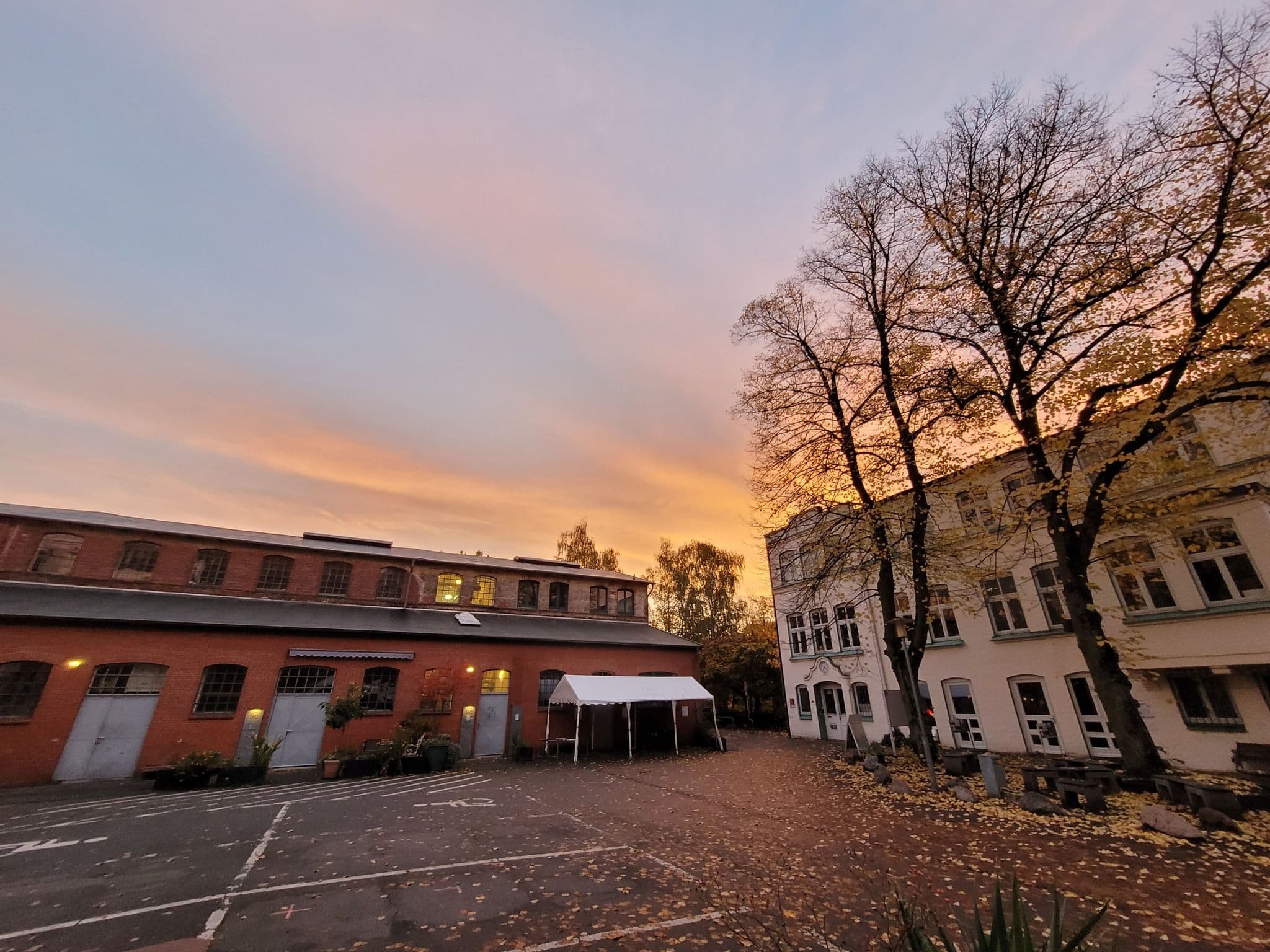 Das Goldbekhaus bei Sonnenuntergang