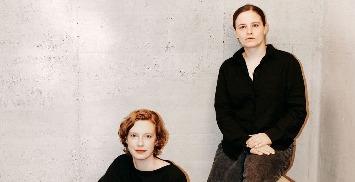 Jasna Fritzi Bauer und Luise Wolfram